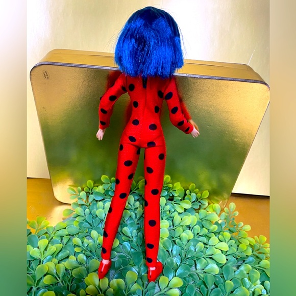 MIRACULOUS LADY BUG CAT NOIR THE MOVIE COLLECTIBLE FASHION DOLL BLUE HAIR 10.5” - Picture 10 of 11